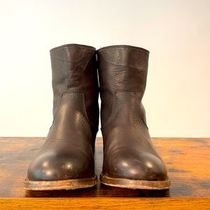 Frye Boots. Deep Brown. Size 6.5